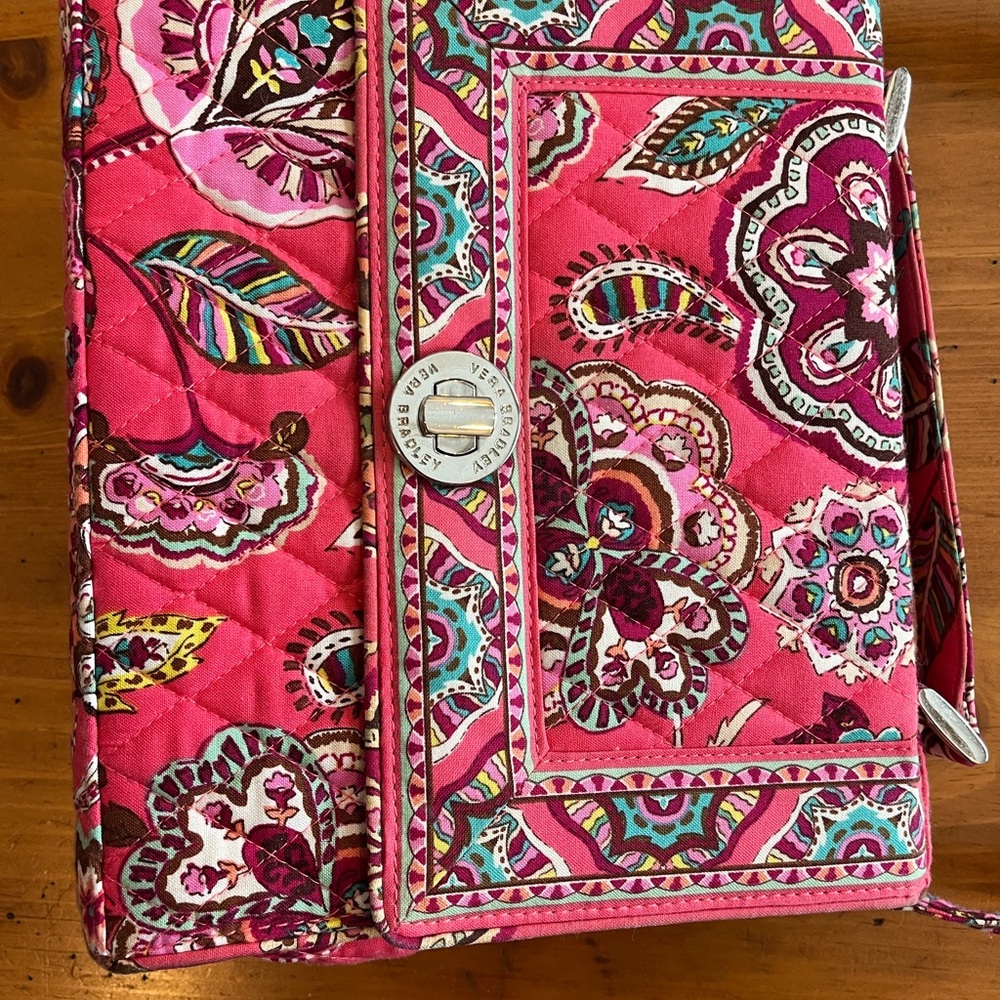 Vera Bradley Vibrant Pink Patterned Quilted Bag